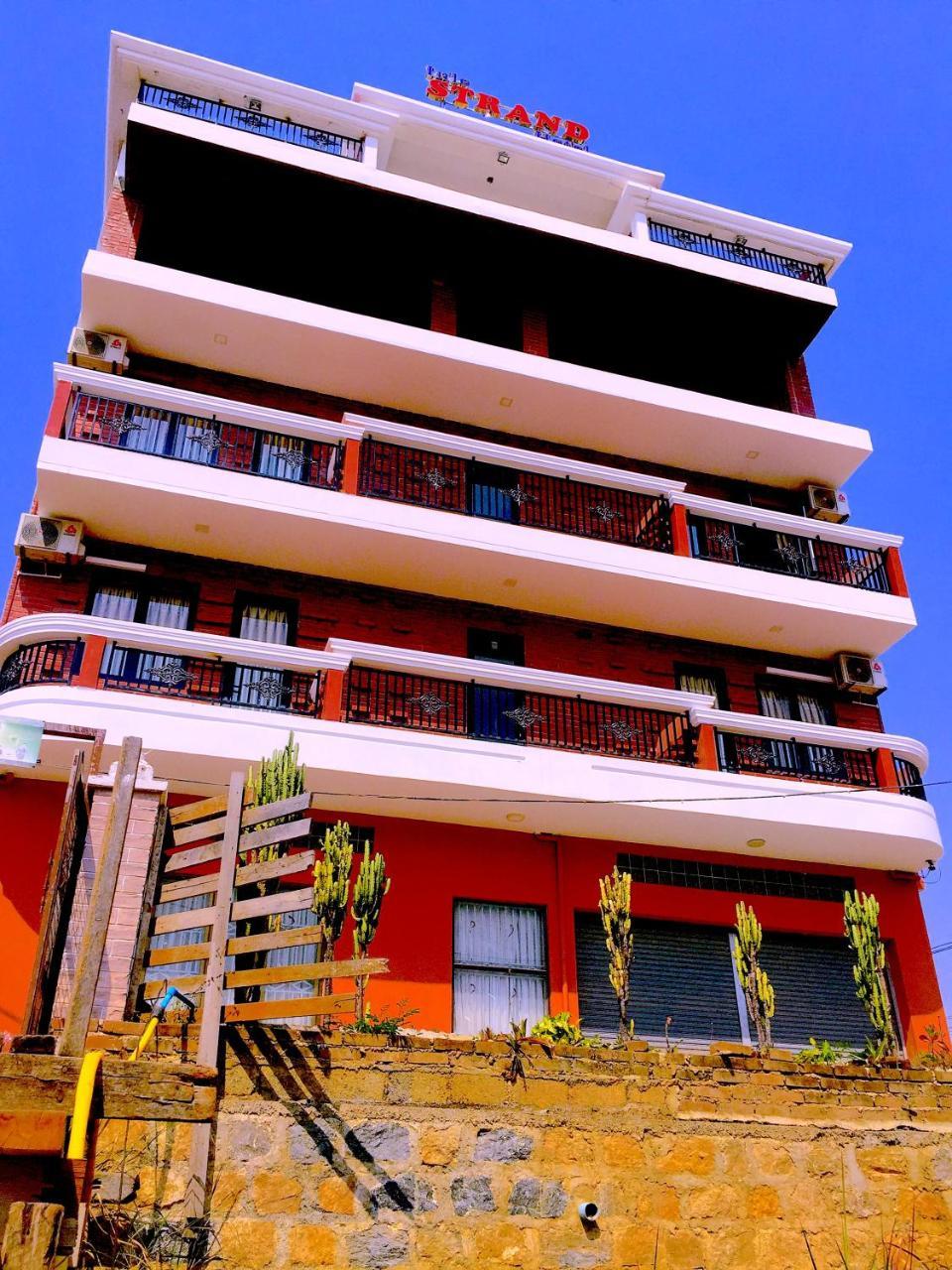 ניאונגשווה Inle Strand Hotel מראה חיצוני תמונה