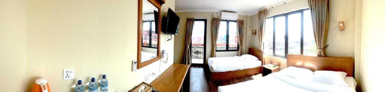 ניאונגשווה Inle Strand Hotel מראה חיצוני תמונה